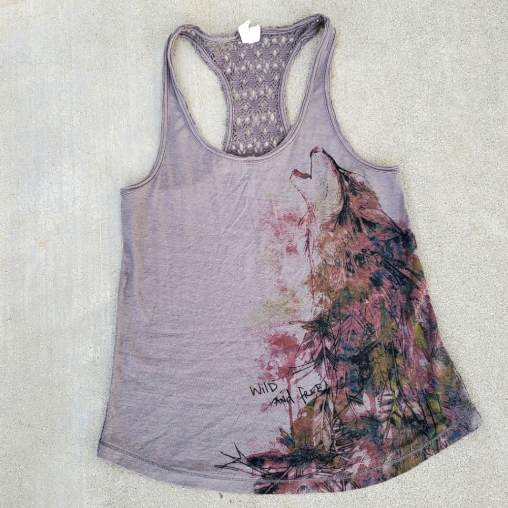 Free People Graphic Tank w/ Wolf Graphic 🐺  XS Like New Crochet Back